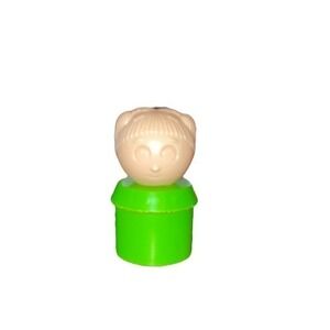 Vintage 1980’s Tuppertoys Li’l Tuppers Girl Green Toy Figure Tupperware